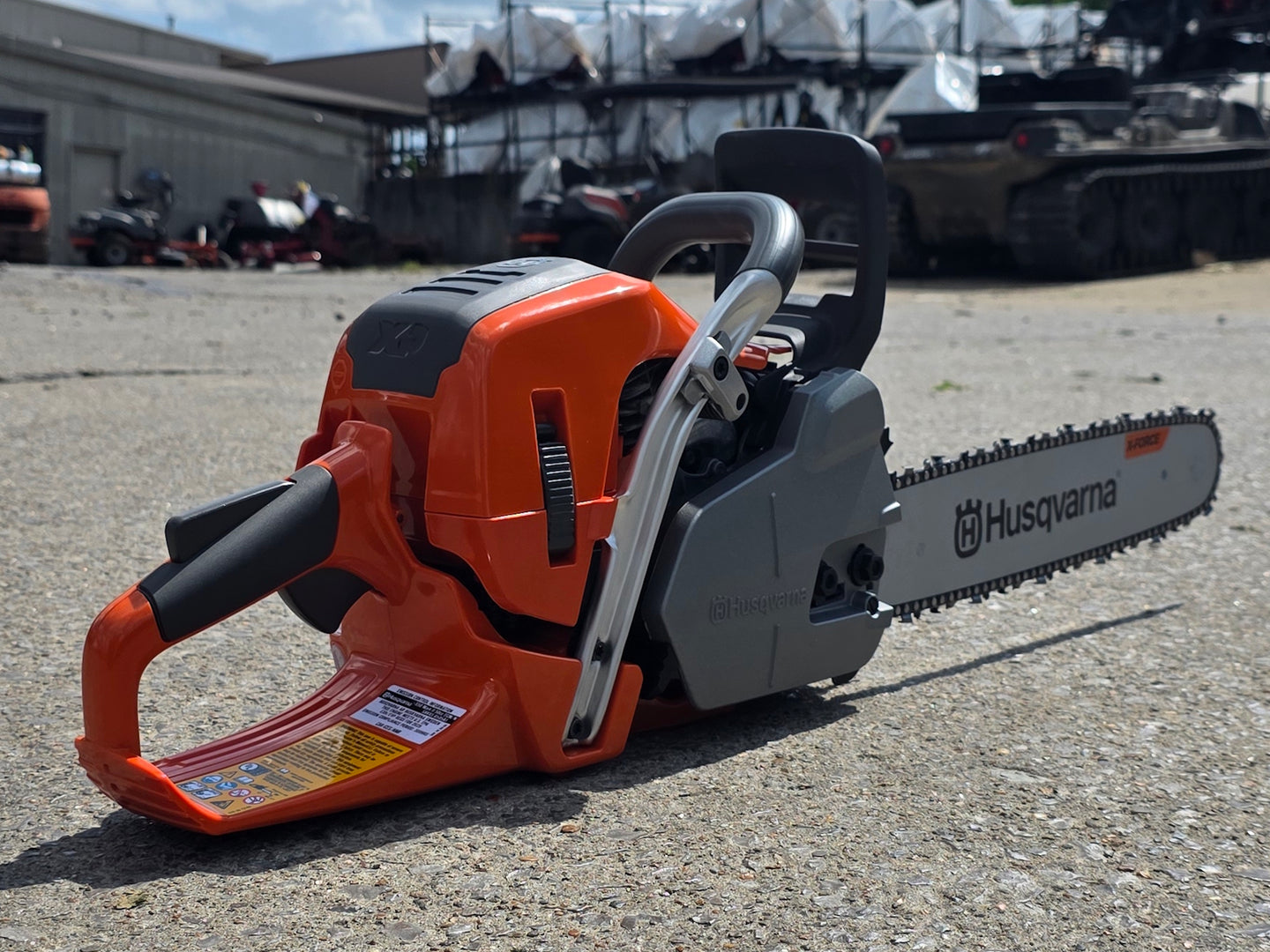 Husqvarna 550XP II Gas-Powered 50.1cc X-Torq .050 Gauge 16" Chainsaw (Unboxed) Back right-angle picture