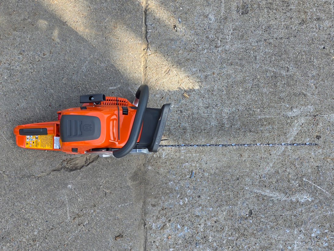 Husqvarna 550XP II Gas-Powered 50.1cc X-Torq .050 Gauge 20" Chainsaw (Unboxed) Top side picture 