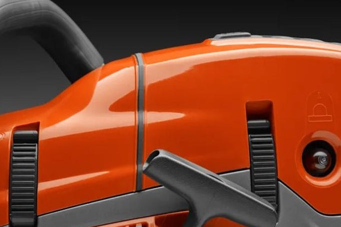 Husqvarna 565 Gas - Powered 70.7cc X - Torq .050 gauge 28" Chainsaw - SLE Equipment - 12