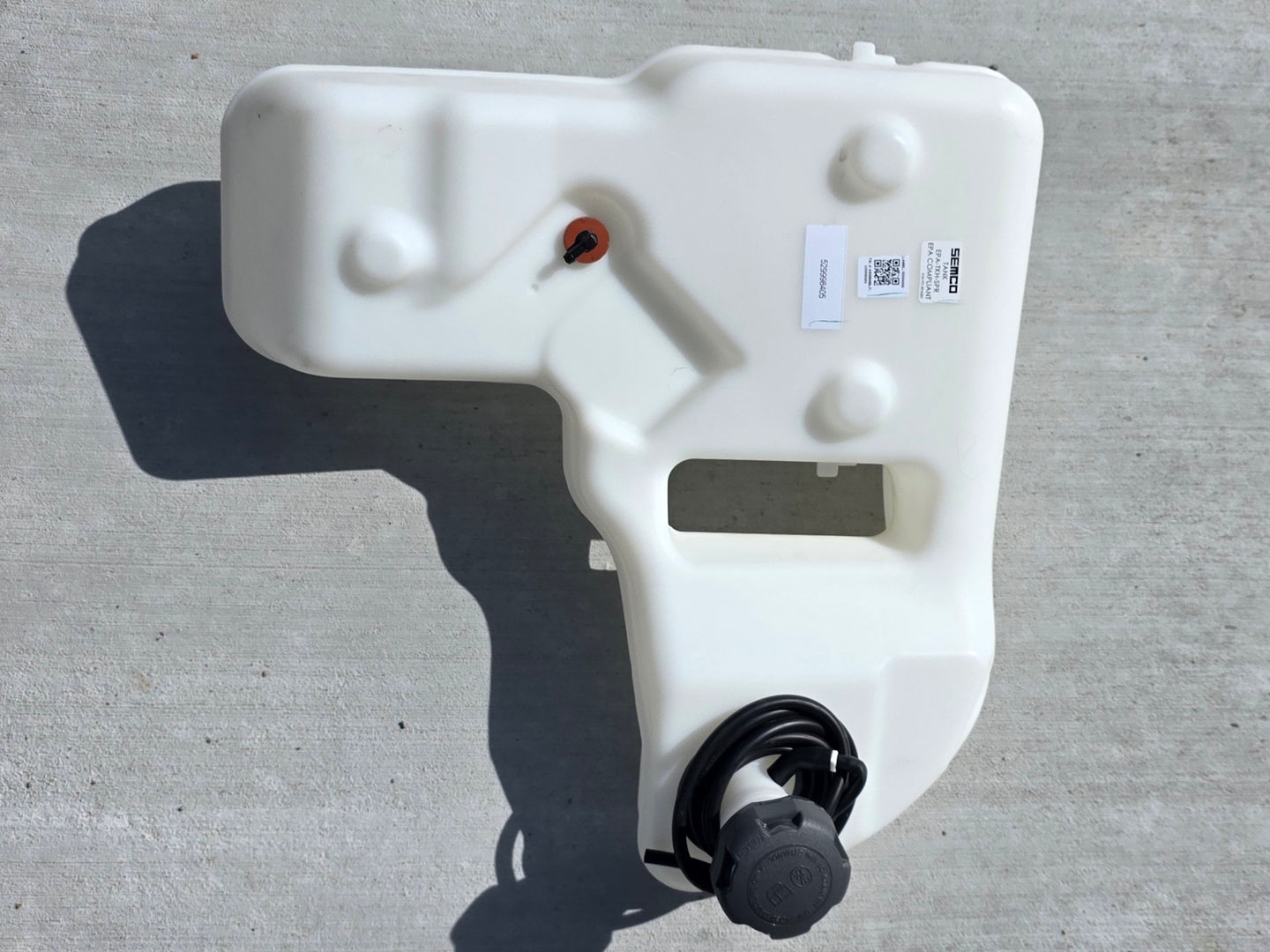 Husqvarna Genuine Part 529998405 FUEL TANK,4 GAL,2.25"NECK, 20 Top side picture 