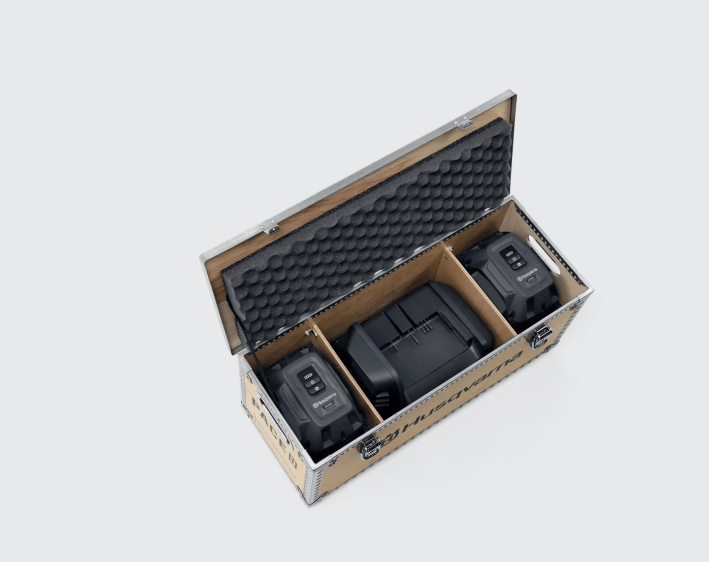 Husqvarna K1 PACE 14" Premium Battery Cutter Kit – Includes B750X Battery & C1800X Charger, Up View.