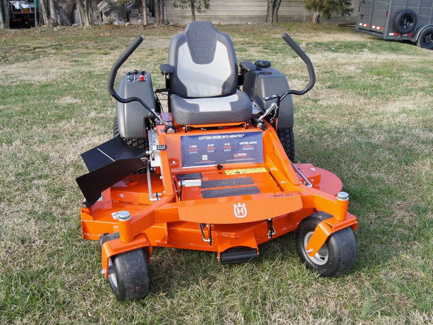Husqvarna MZ61 61" Zero Turn Lawn Mower 24HP KAW (Scratch and Dent) - SLE Equipment - 3