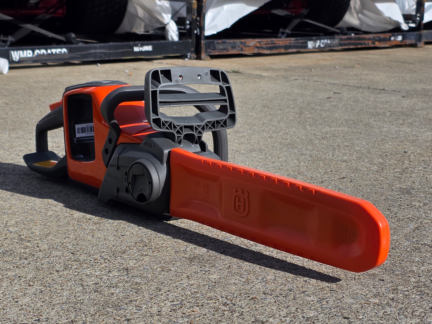 Husqvarna Power Axe 225i Chainsaw Kit front left angled view picture 