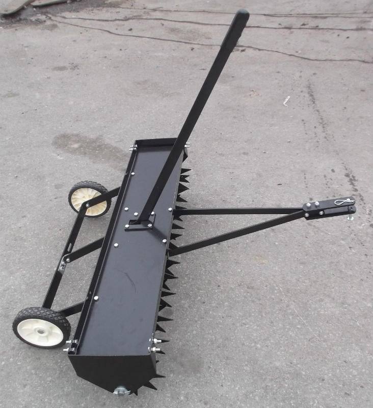 Husqvarna Pull Behind Spike Aerator 964995703 40" Working Width - Depth Of 2.5" - SLE Equipment - 2