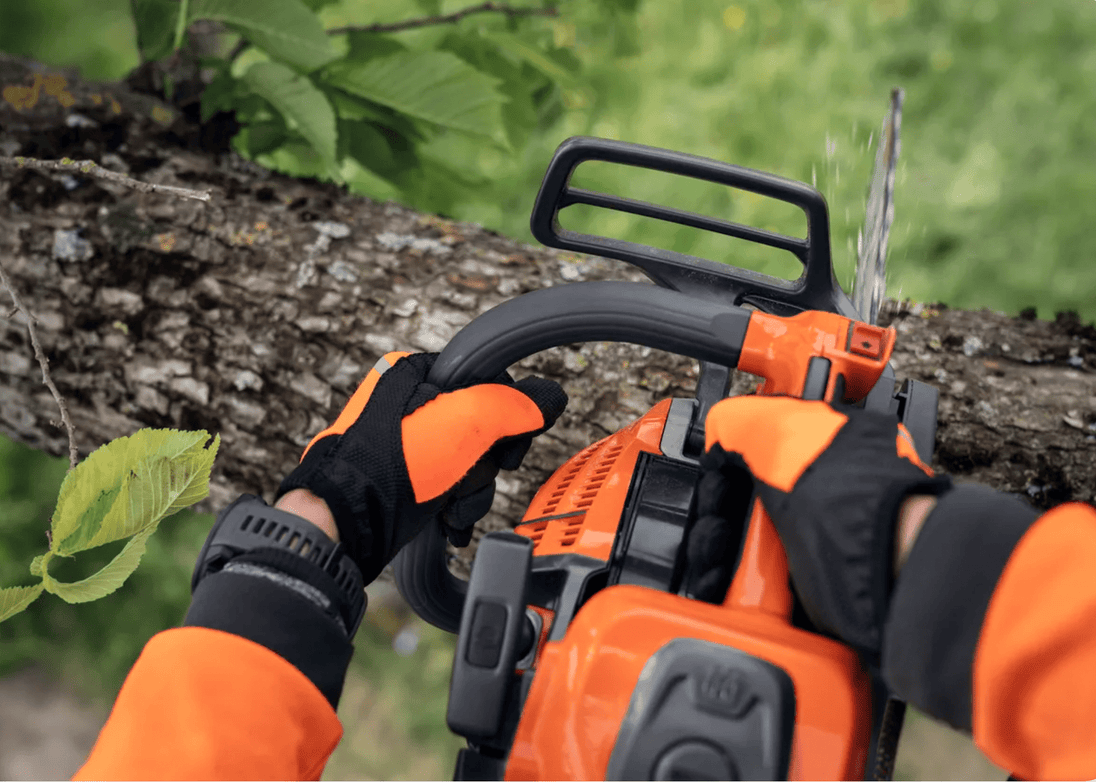 Husqvarna T540 XP Mark III 39.1cc Top Handle Chainsaw 12", Used View. 