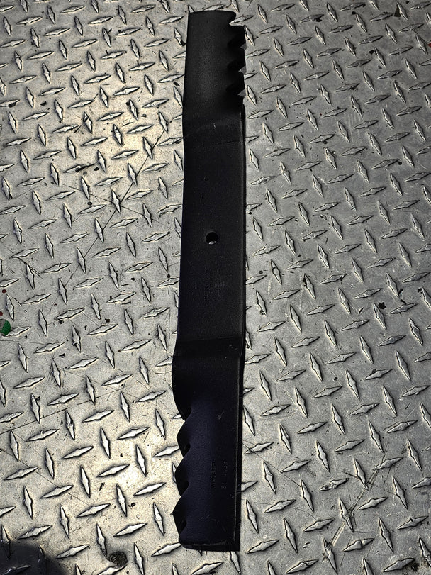 John Deere Lawn Mower Blades 51-4435 OEM# M127129 - Single Image 2