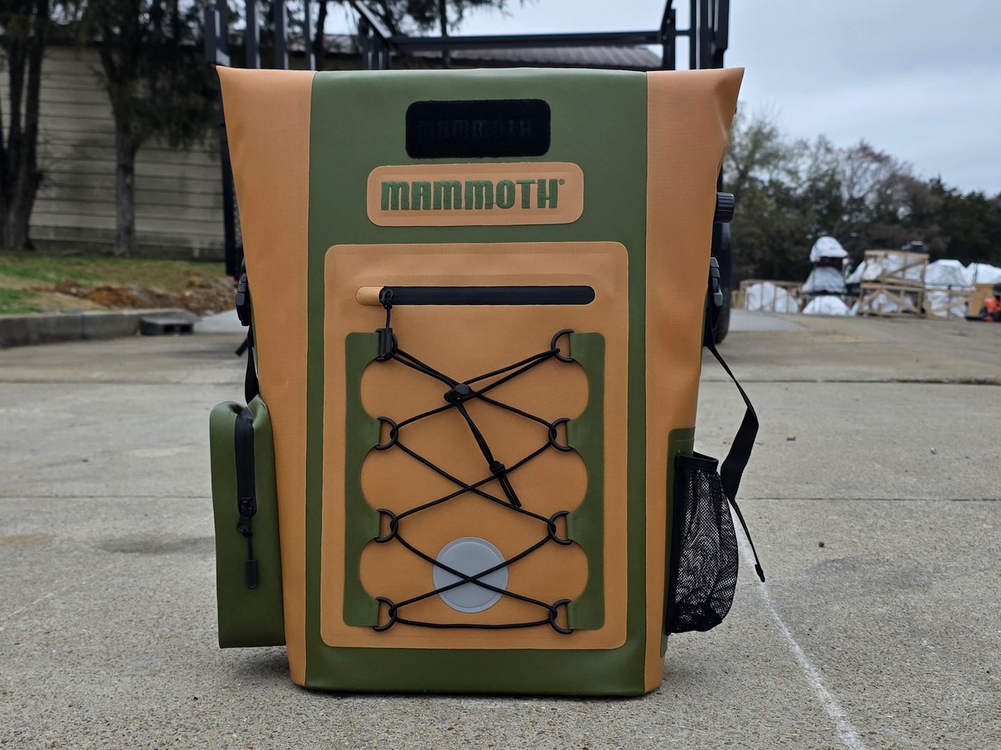 Mammoth Tropic 30-Quart Cooler Backpack Tan/Green front view picture 