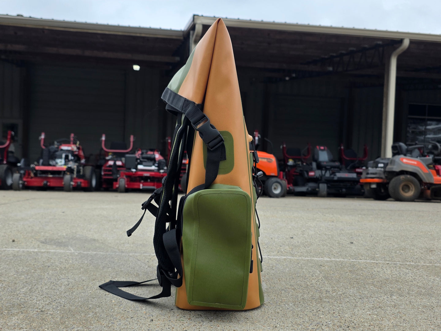 Mammoth Tropic 30-Quart Cooler Backpack Tan/Green left side view picture 