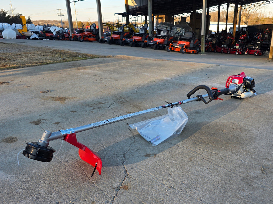 Maruyama B230L String Trimmer Straight Shaft  22.5cc front right angled view picture 
