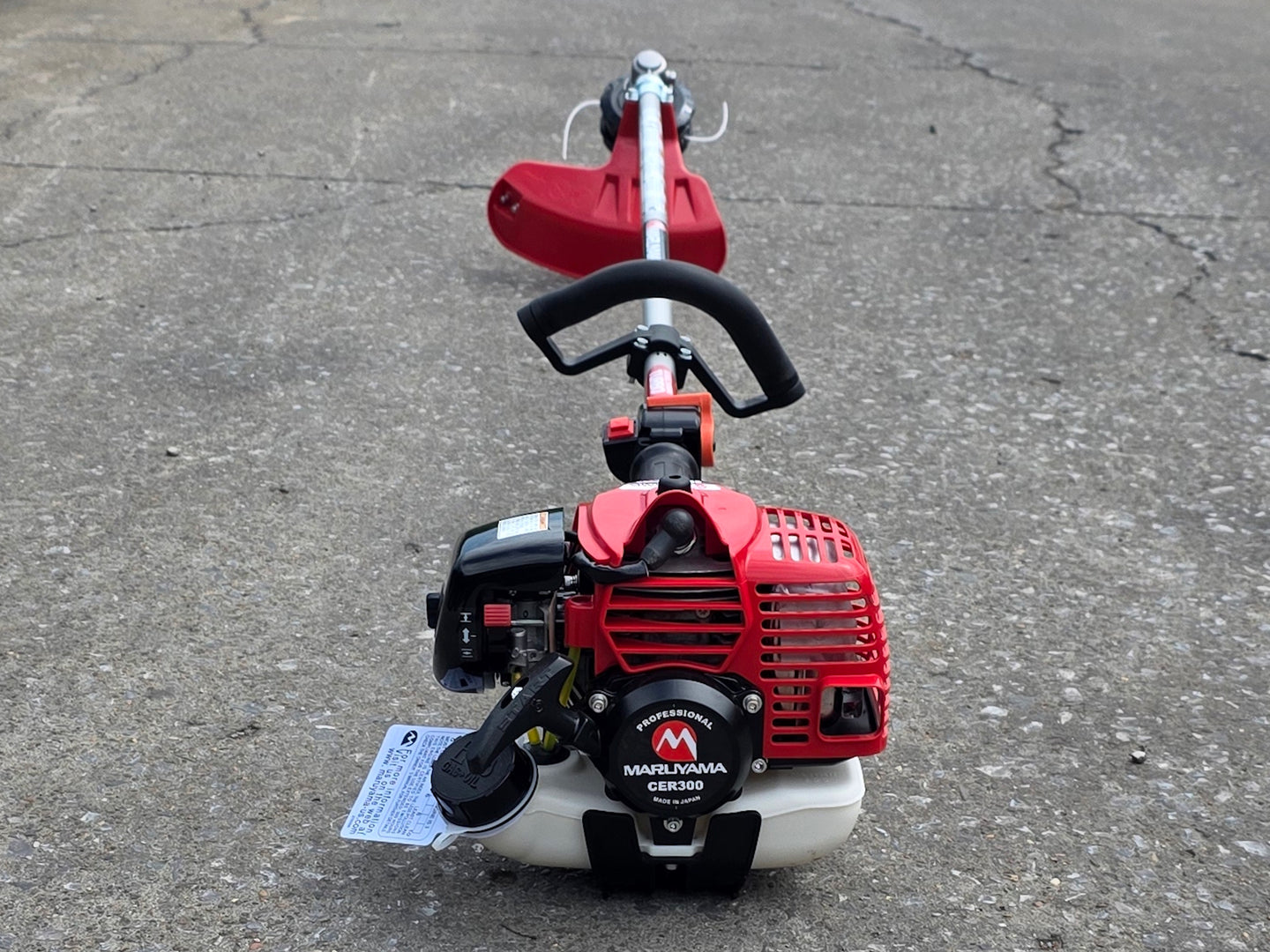 Maruyama B300L String Trimmer Straight Shaft 30.1cc Back side picture 