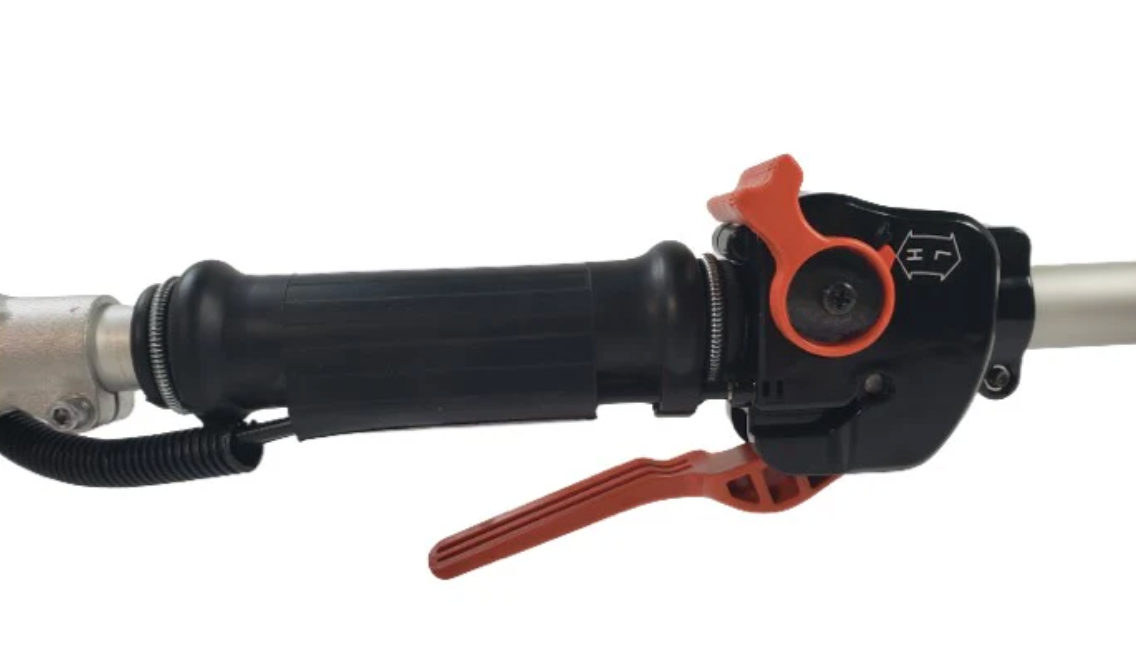 Maruyama_B300L_Turbo_Trimmer-Loop_Handle_Straight_Shaft_30.1cc,Side View