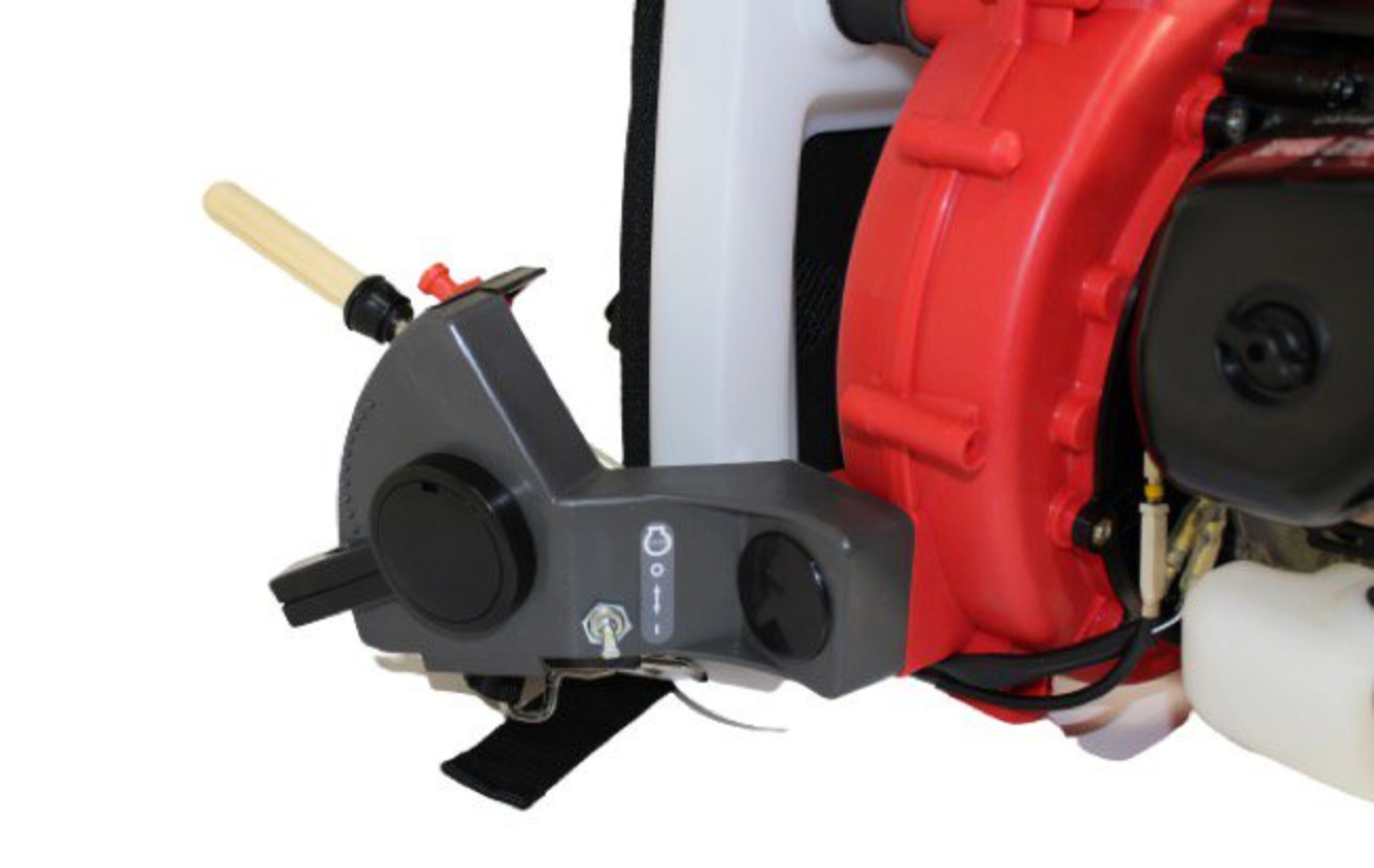 Maruyama MD300 Backpack Duster, Rear View.