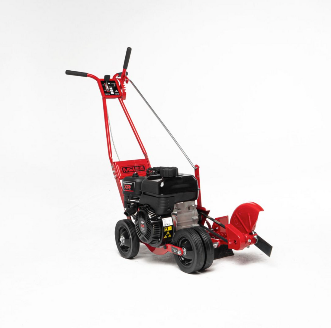 McLane 101-5.50GT-7 4-7" Plastic Wheels, 5.50 GT B&S Engine,Front View.