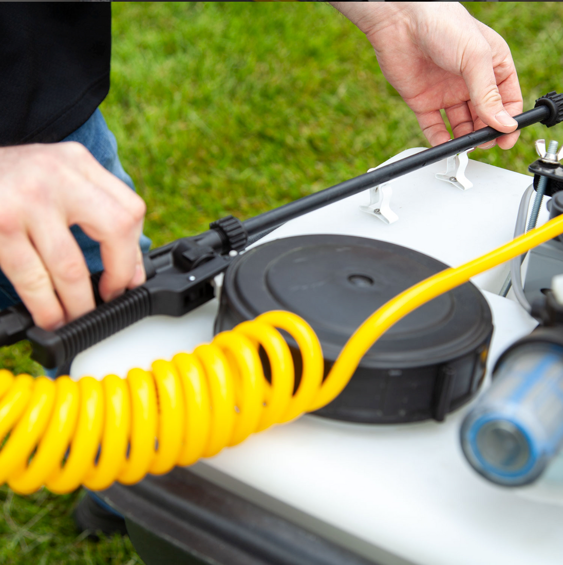 Spyker Drop-in Sprayer - Single Point,Side View. 