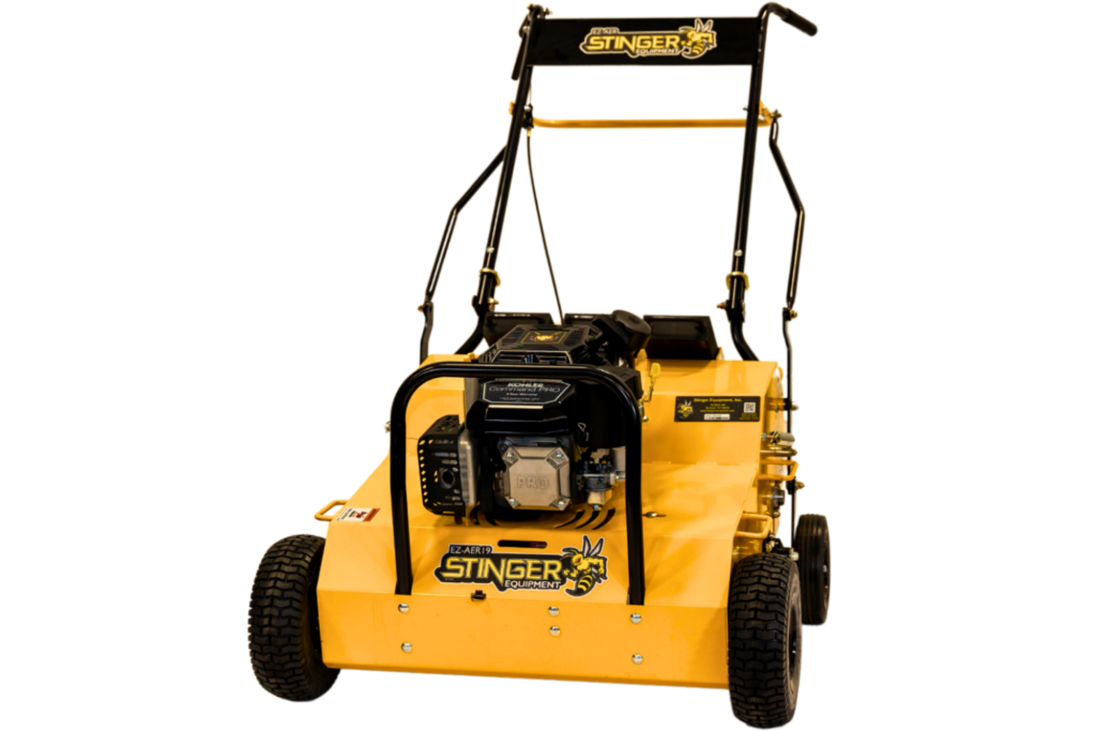 Stinger EZA25 25" Compact Hydrostatic Aerator Kohler front view picture 