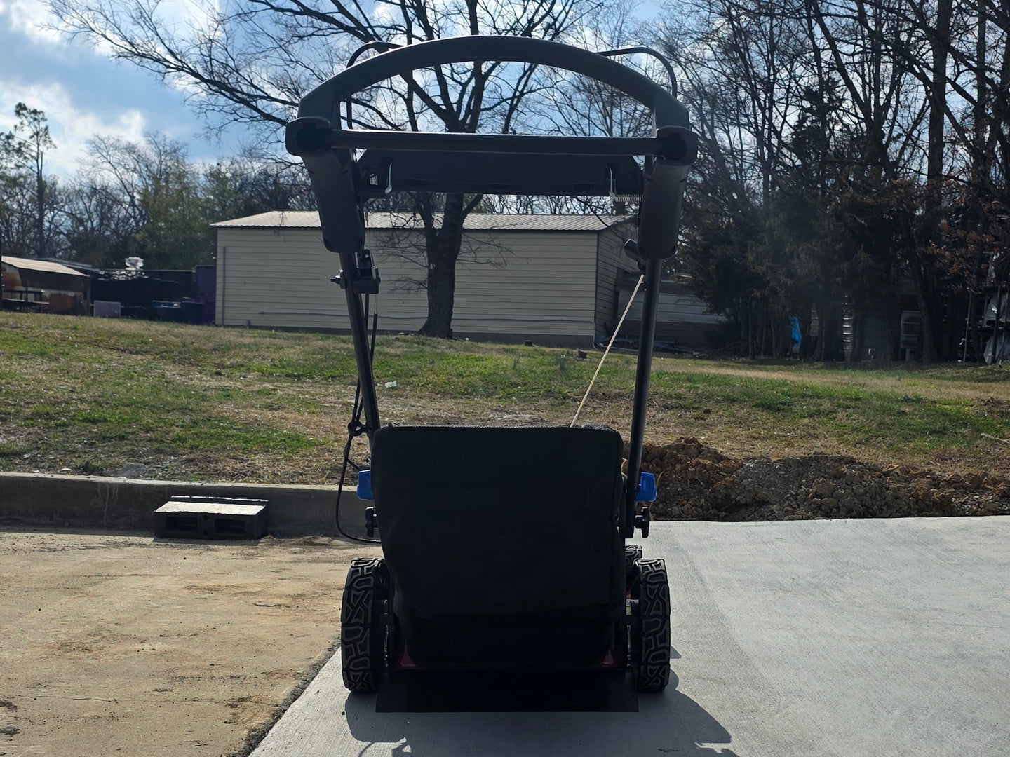 Toro 21465 22" Recycler SmartStow 150cc Self-Propelled Gas Push Mower back view picture 