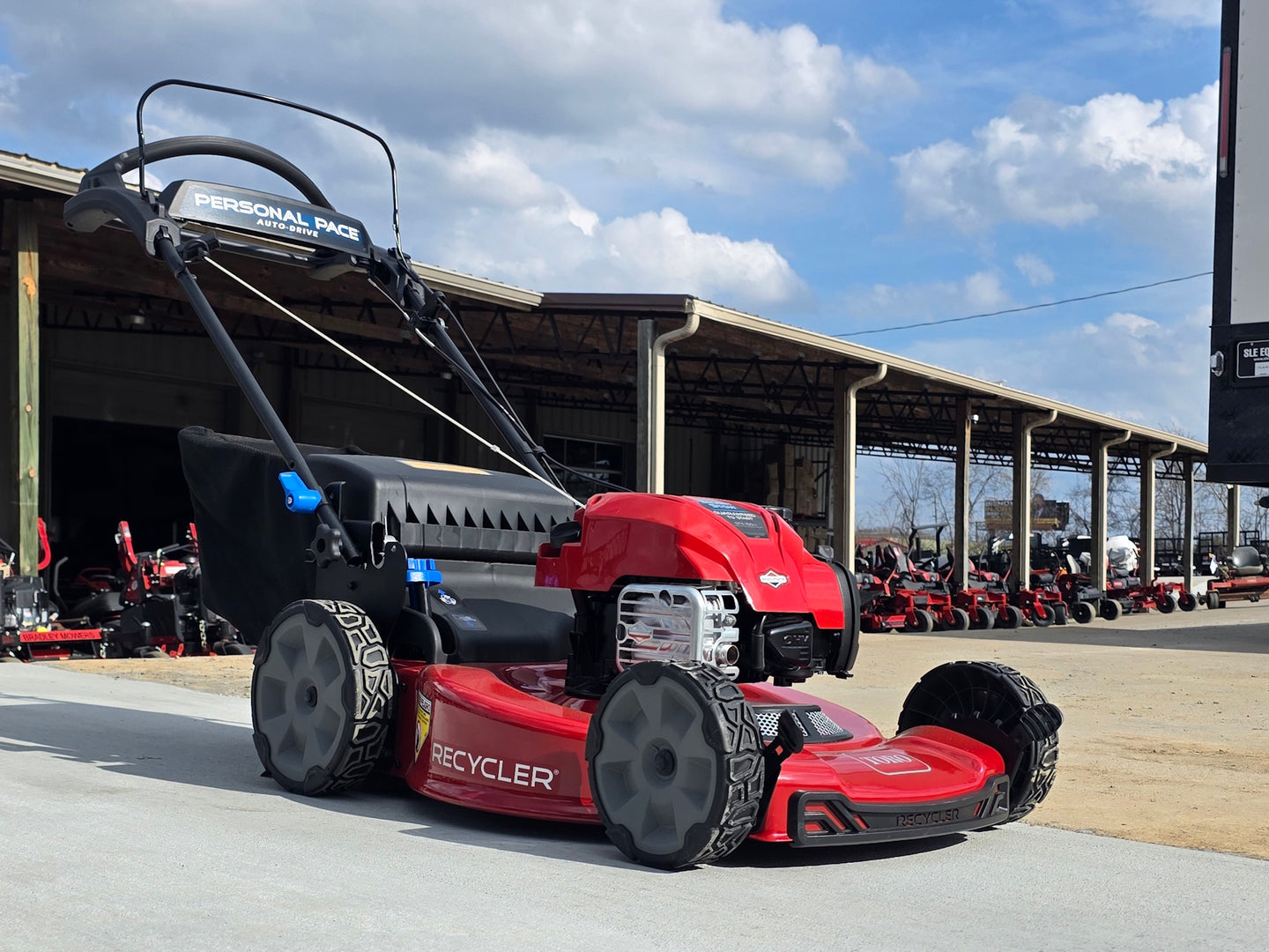 Toro 21465 22" Recycler SmartStow 150cc Self-Propelled Gas Push Mower front left angled view picture 