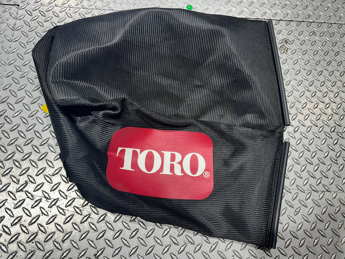 Toro Genuine Part 117-9365 Grass Bag Assembly Image 2