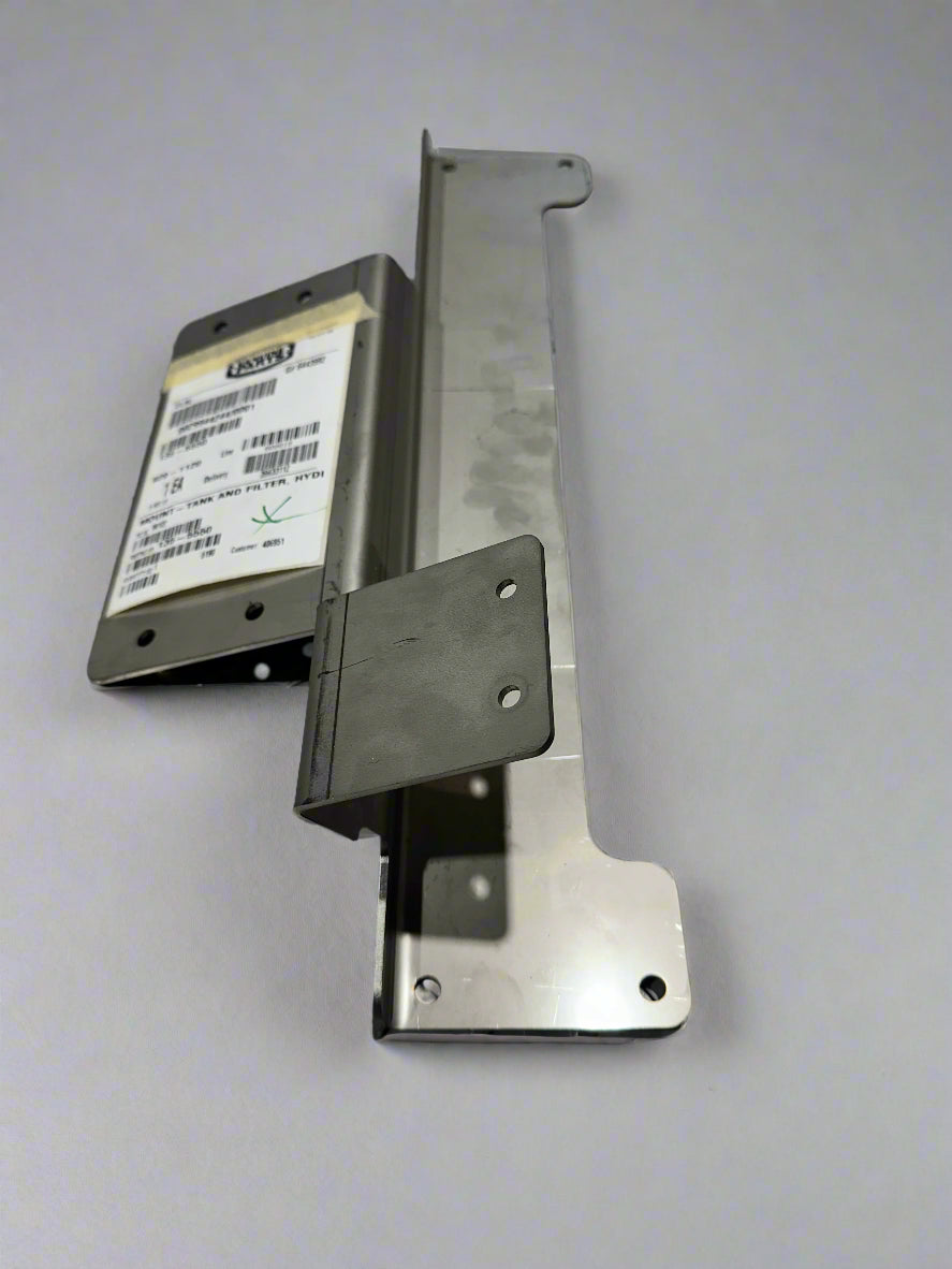 Toro Genuine Part 135-5550 Hydraulic Tank and Filter Mount Image 4