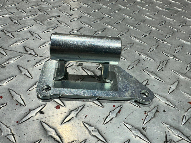 Toro Genuine Part 136-4152 Blower Pivot