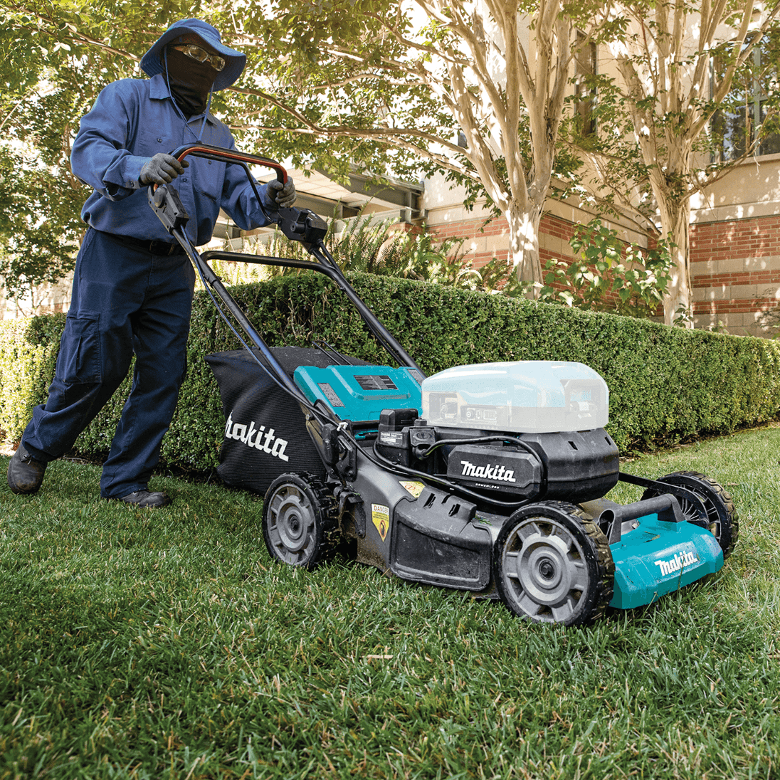 Makita CML01Z 40V ConnectX Brushless 21" Self?Propelled Lawn Mower - SLE Equipment - 3