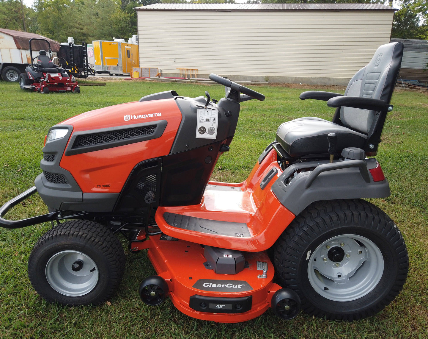 TS 348D side view