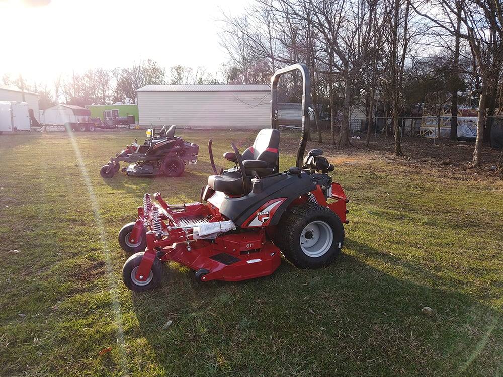 Ferris IS2100Z Zero Turn Mower 61" Deck 25.5 hp Kawasaki