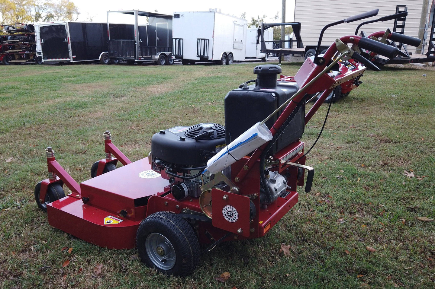 Bradley 32" Walk Behind Mower Belt Drive - 17.5 HP Briggs Pull Start w/ Electric Clutch 32BDE-BS17