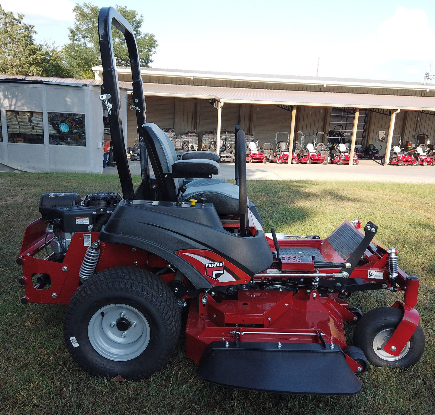 Ferris Is700z Zero Turn Mower 61" 27 HP Briggs Engine