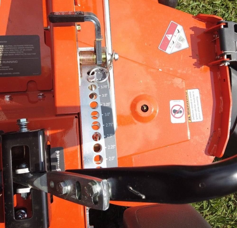 Husqvarna MZ61 Zero Turn Mower with Gift Card