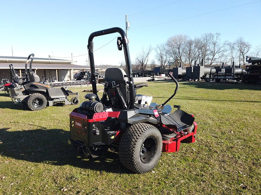 Toro 74467 Titan HD 2000 Zero Turn Mower 60" Front Right