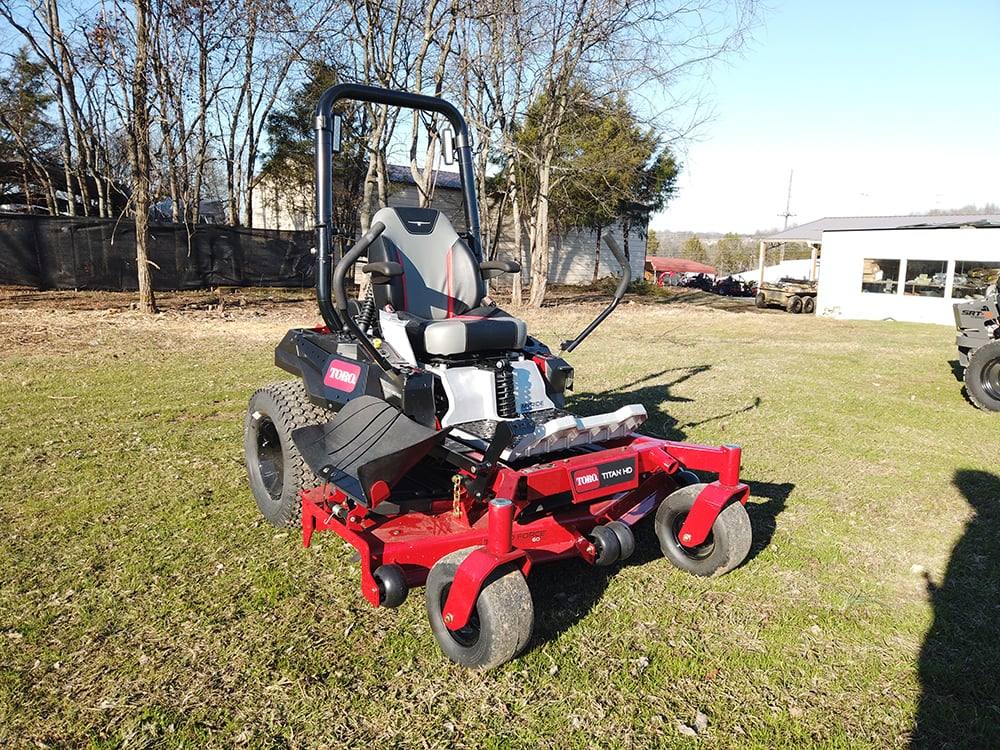 Toro 74467 Titan HD 2000 Zero Turn Mower 60" Front Right