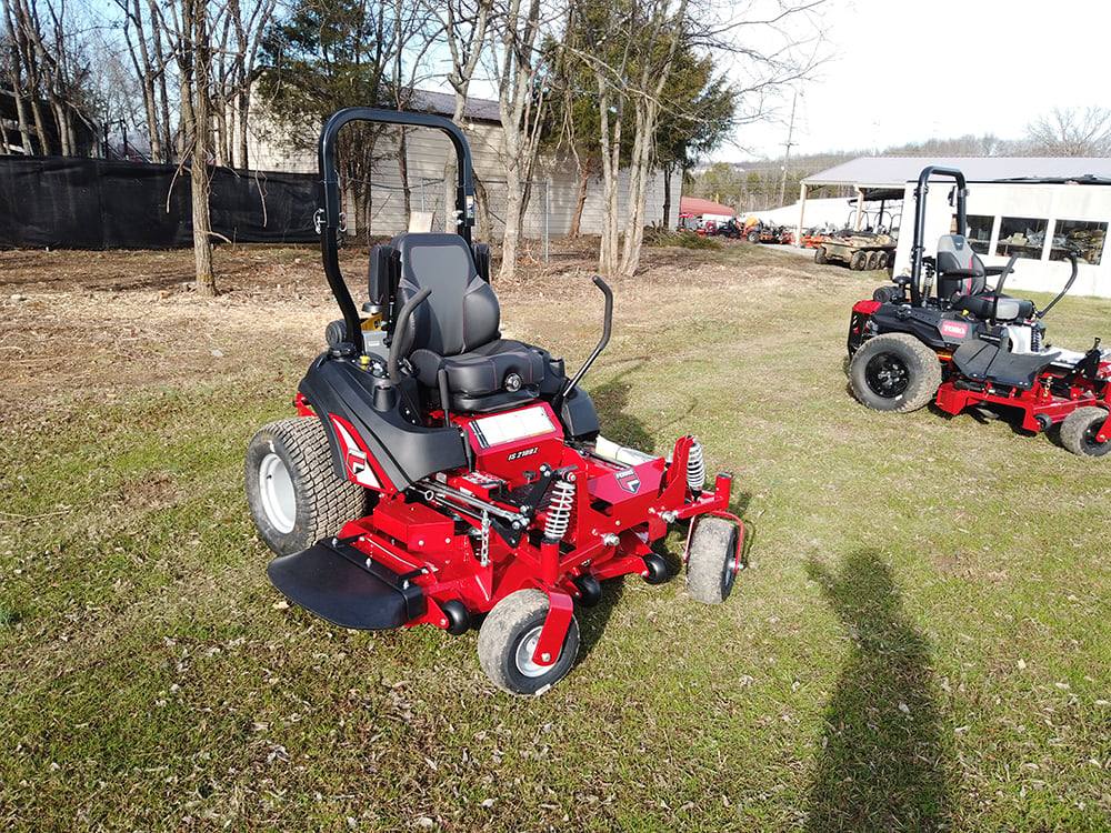 Ferris IS2100Z Zero Turn Mower 61" Deck 28HP Vanguard EFI Oil Guard Engine