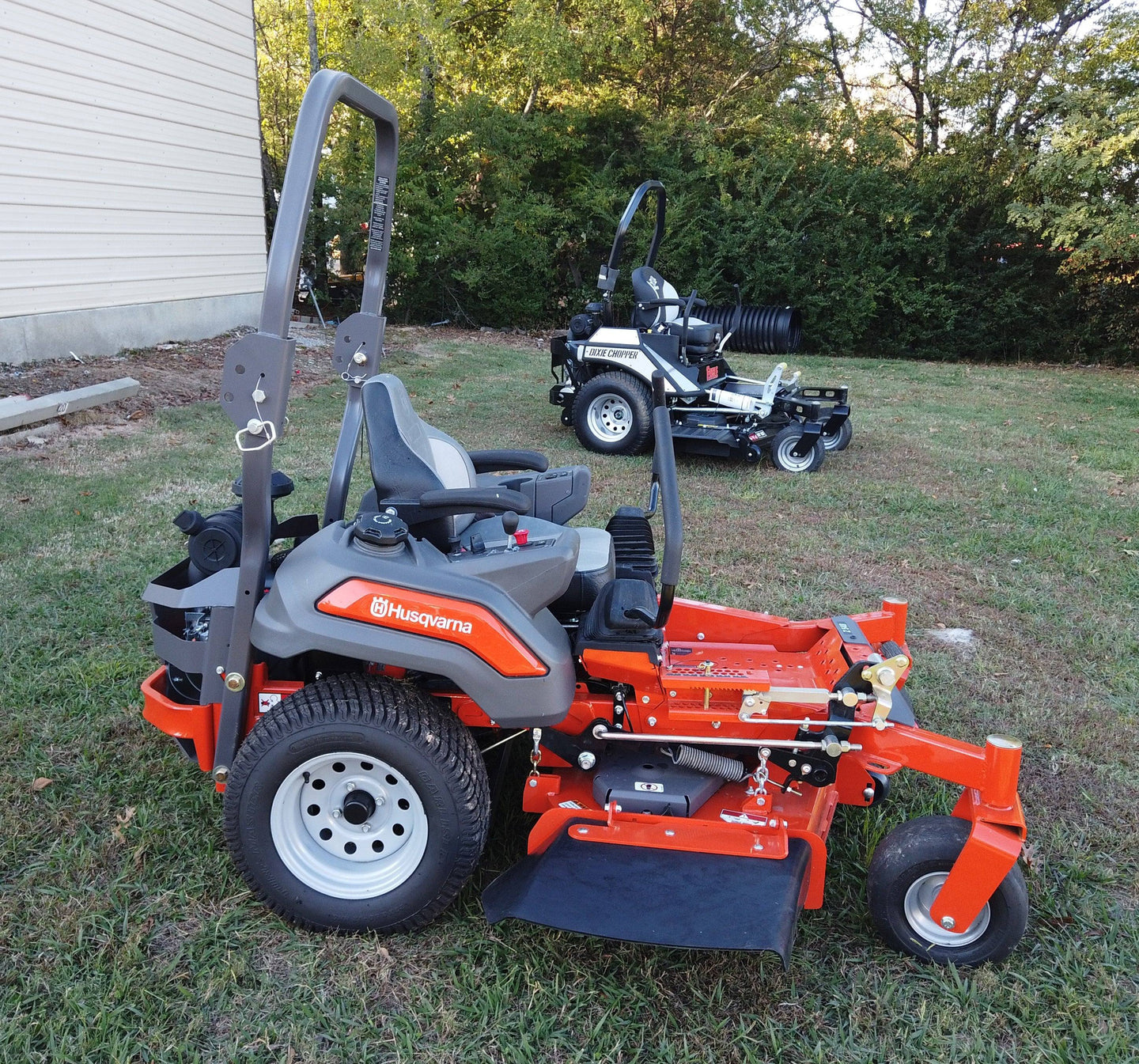 Husqvarna Z548 Zero Turn Mower 48" Deck 22 hp Kawasaki