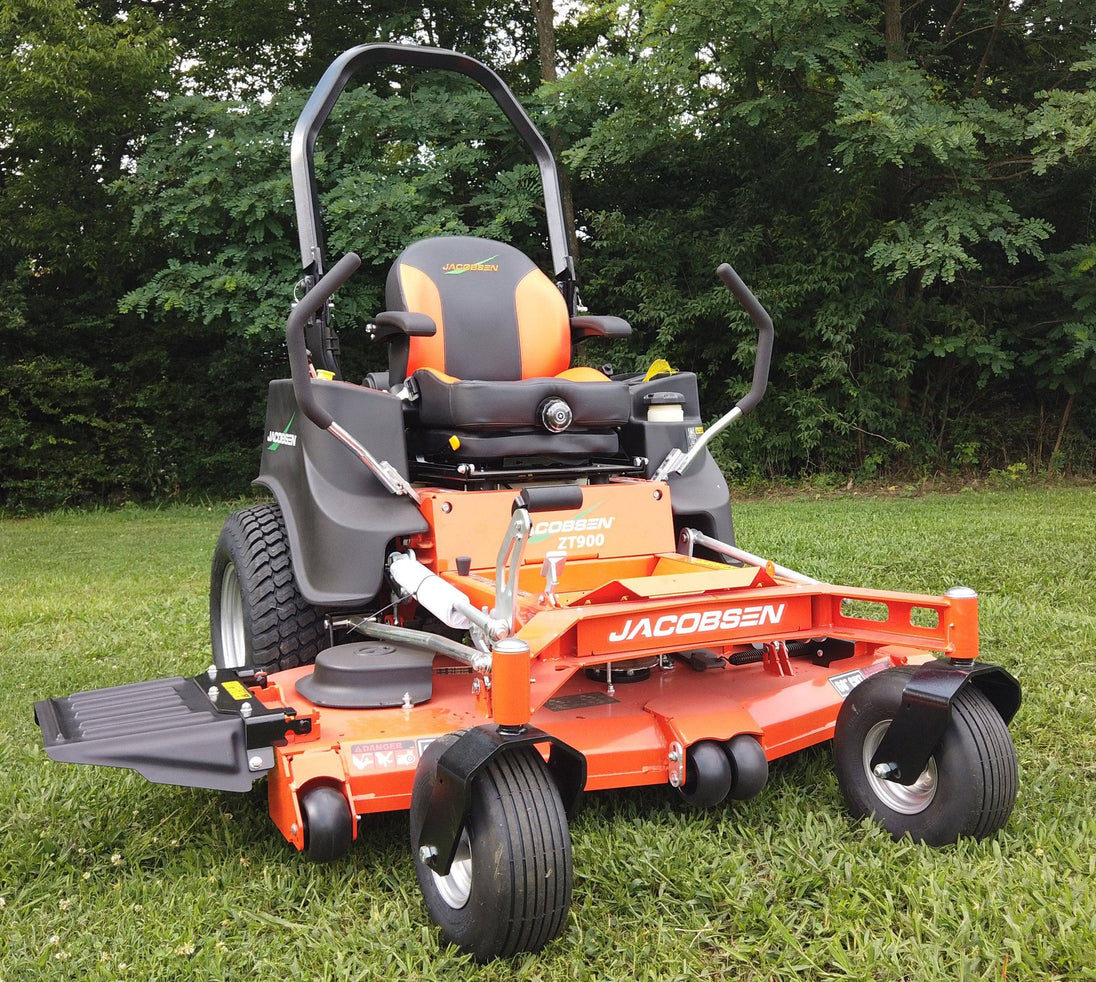 Jacobsen ZT900 2760KW Zero Turn Mower