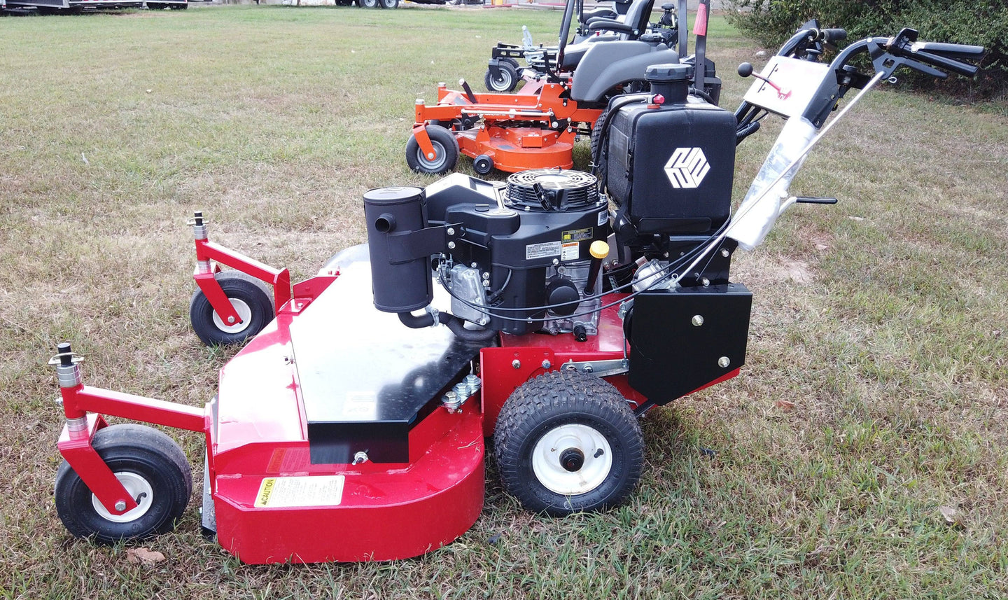 WorldLawn Hydro Walk Behind Mower Front Right