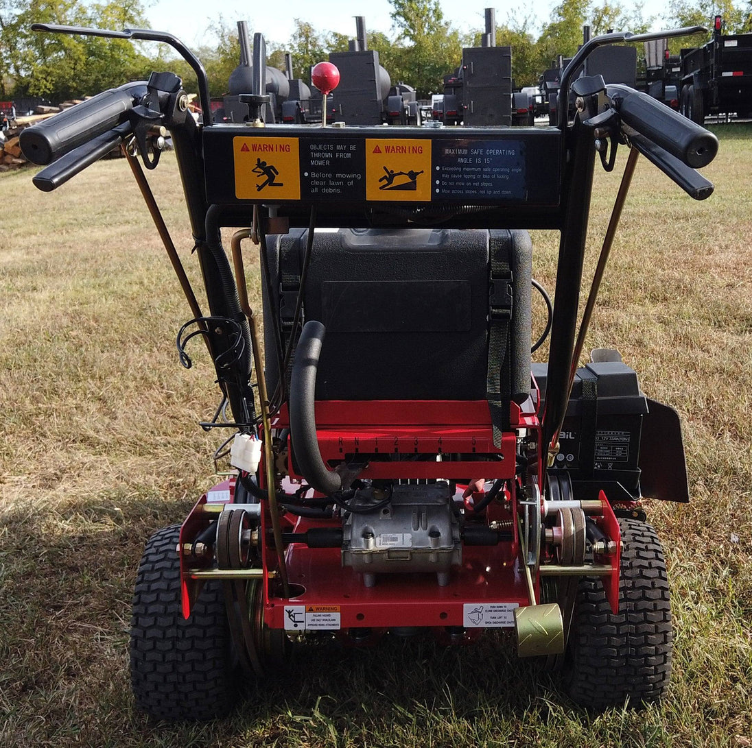 WorldLawn Hydro Walk Behind Mower Front Left