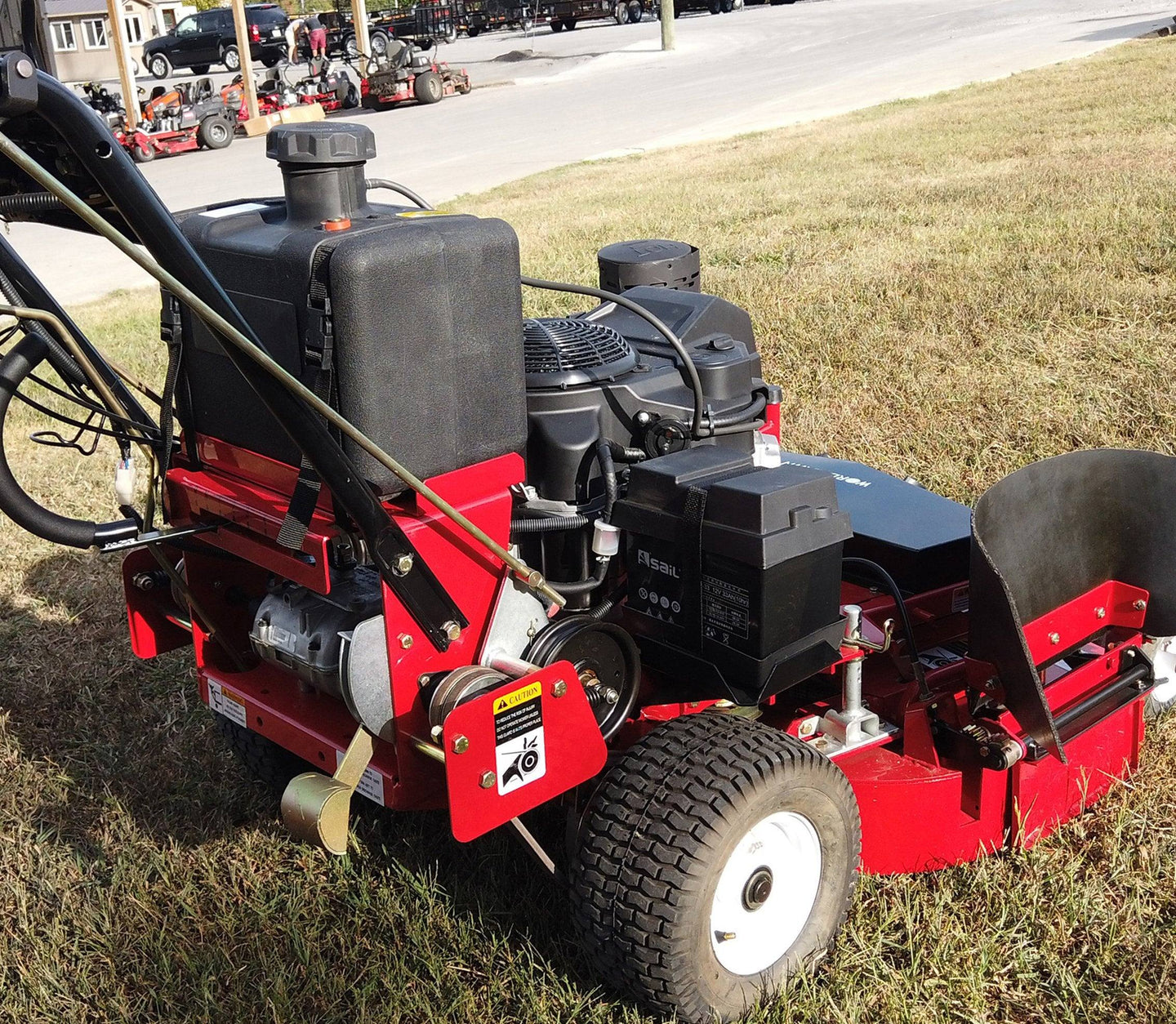 WorldLawn Hydro Walk Behind Mower Front Left