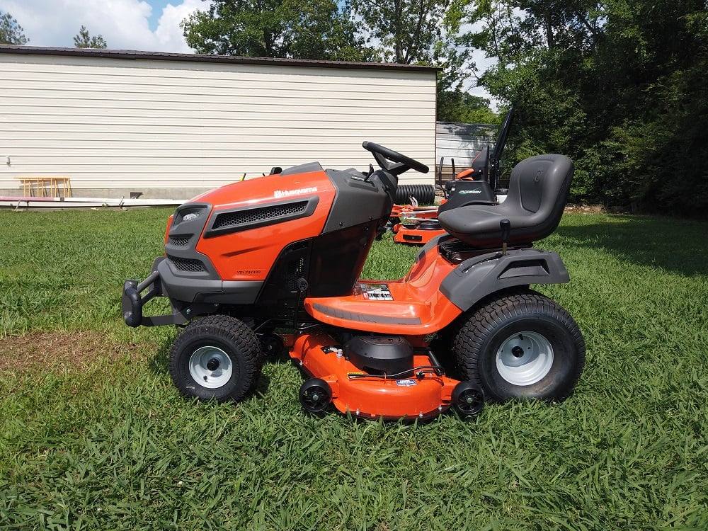 Husqvarna YTH24K48D Locking Diff Lawn Tractor Kohler 24HP