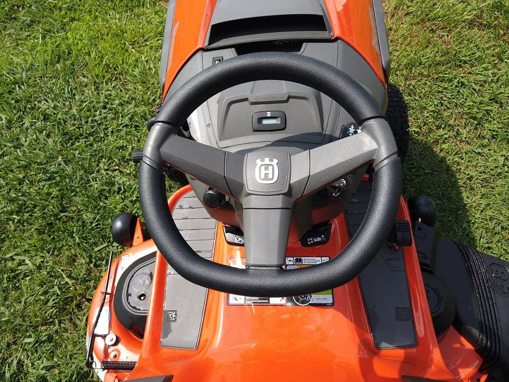 Husqvarna YTH24K48D Locking Diff Lawn Tractor Kohler 24HP