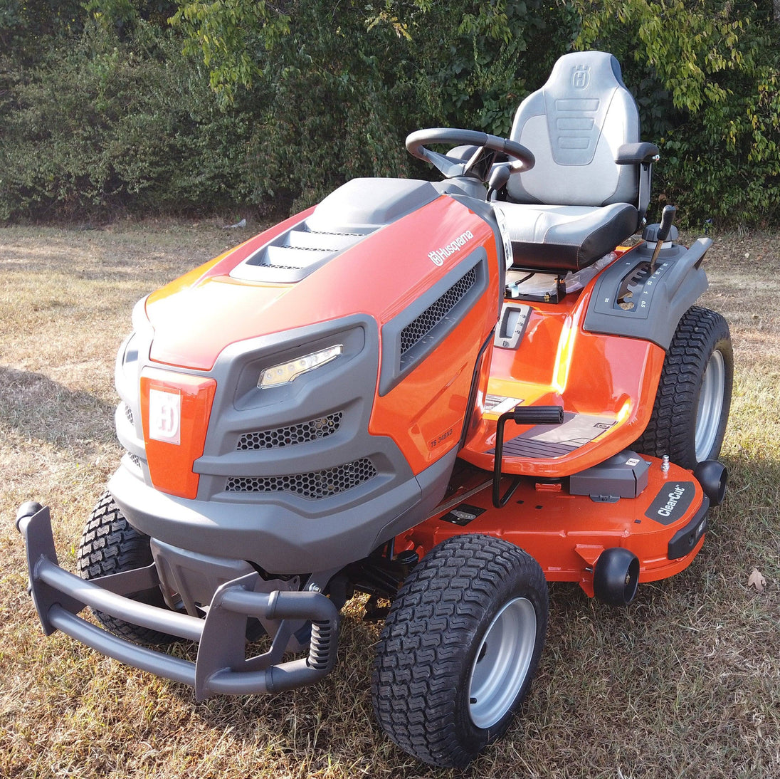 TS 348XD side view