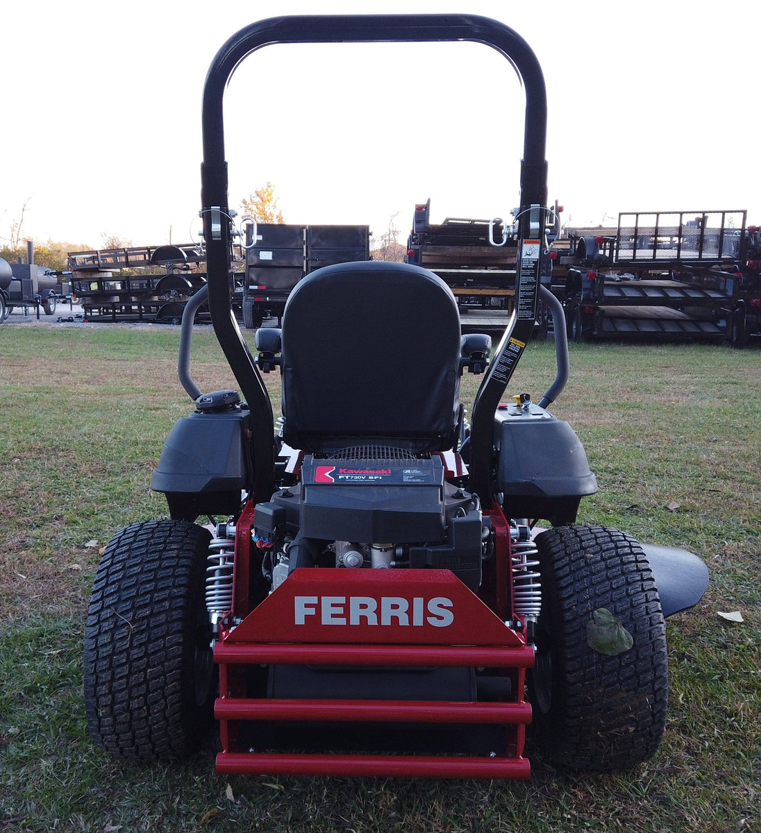 Ferris ISX800 Zero Turn Mower 61" - 26hp B&S Vanguard
