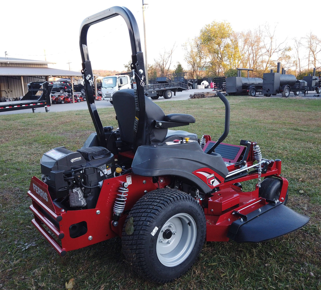 Ferris ISX800 Zero Turn Mower 61" - 26hp B&S Vanguard