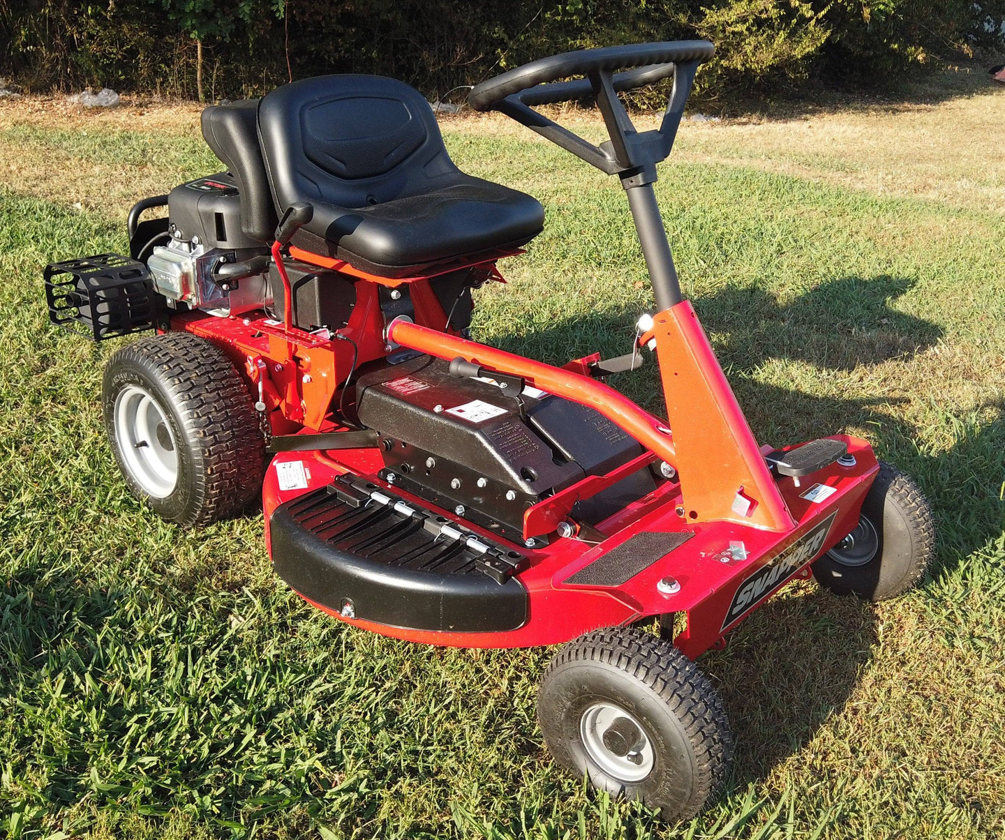 Snapper 2691405 Front angle view