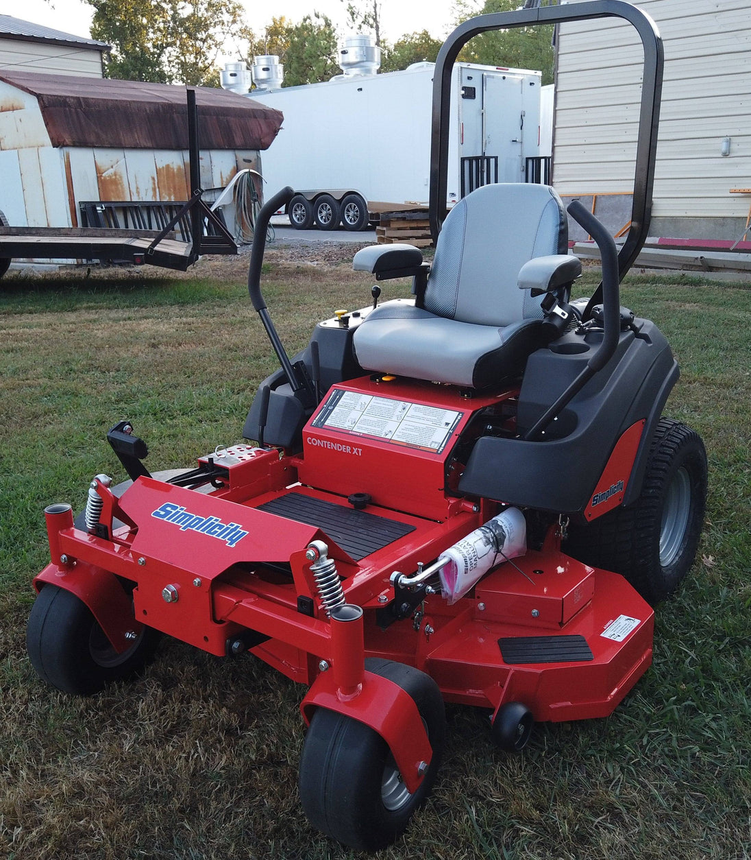 Simplicity 52" Contender 25 HP Briggs Zero Turn Mower