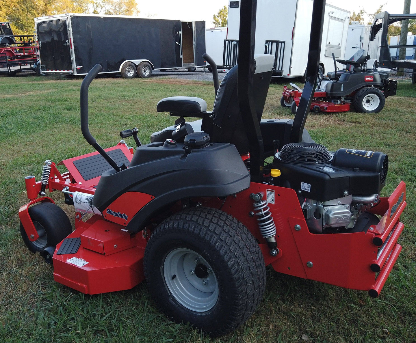 Simplicity 52" Contender 25 HP Briggs Zero Turn Mower