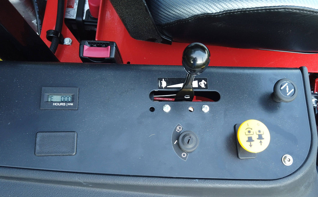 Simplicity 61" Zero Turn Mower Contender 25 HP Briggs Engine Front Right Angle