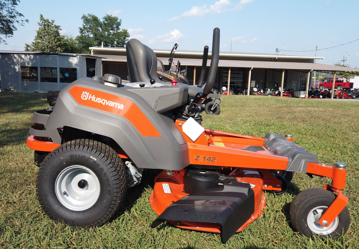Husqvarna Z142 Zero Turn Mower Kohler V-Twin 17 HP