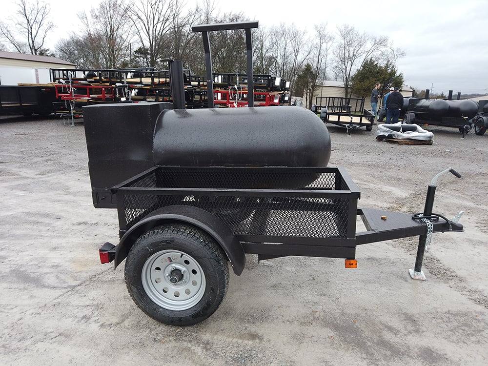 Smoker Trailer Pull Behind 5'x8' with Counter Weight Left