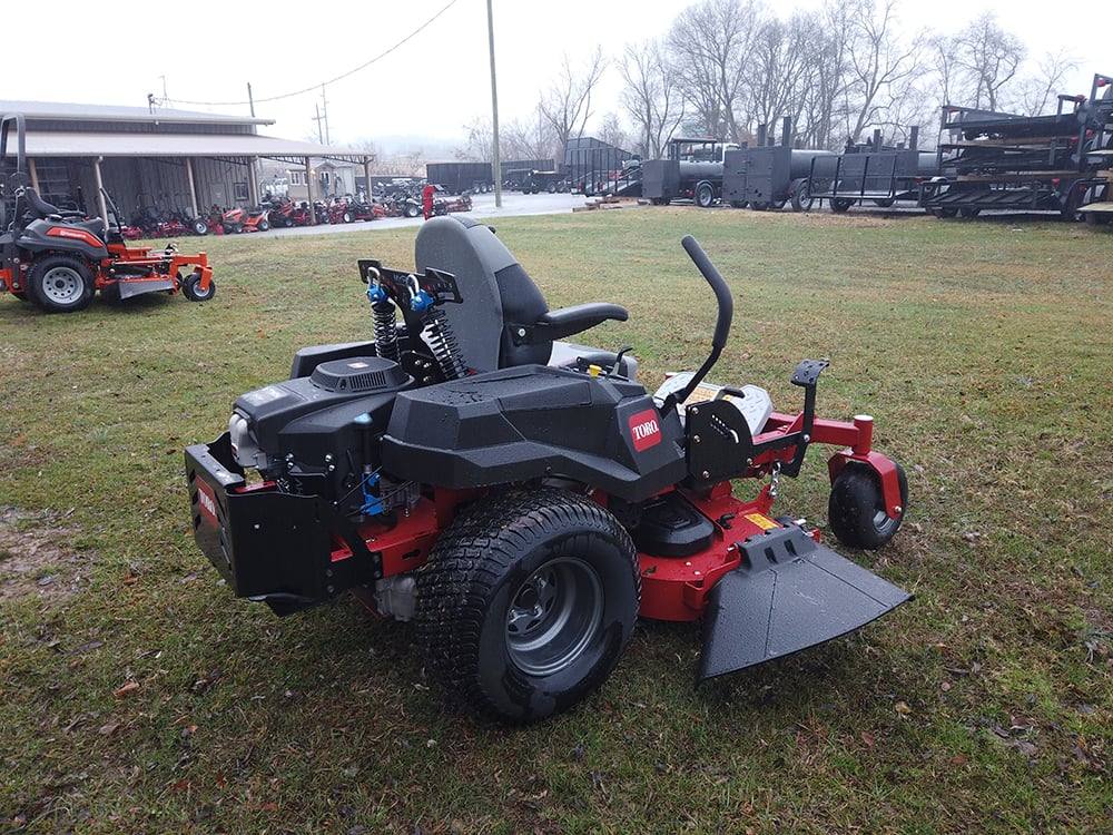 Toro 75212 TimeCutter HD Zero Turn Mower 54" Front Right